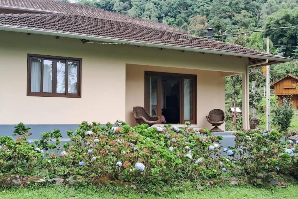 Sitio Som Das Aguas Benedito Novo Exterior photo